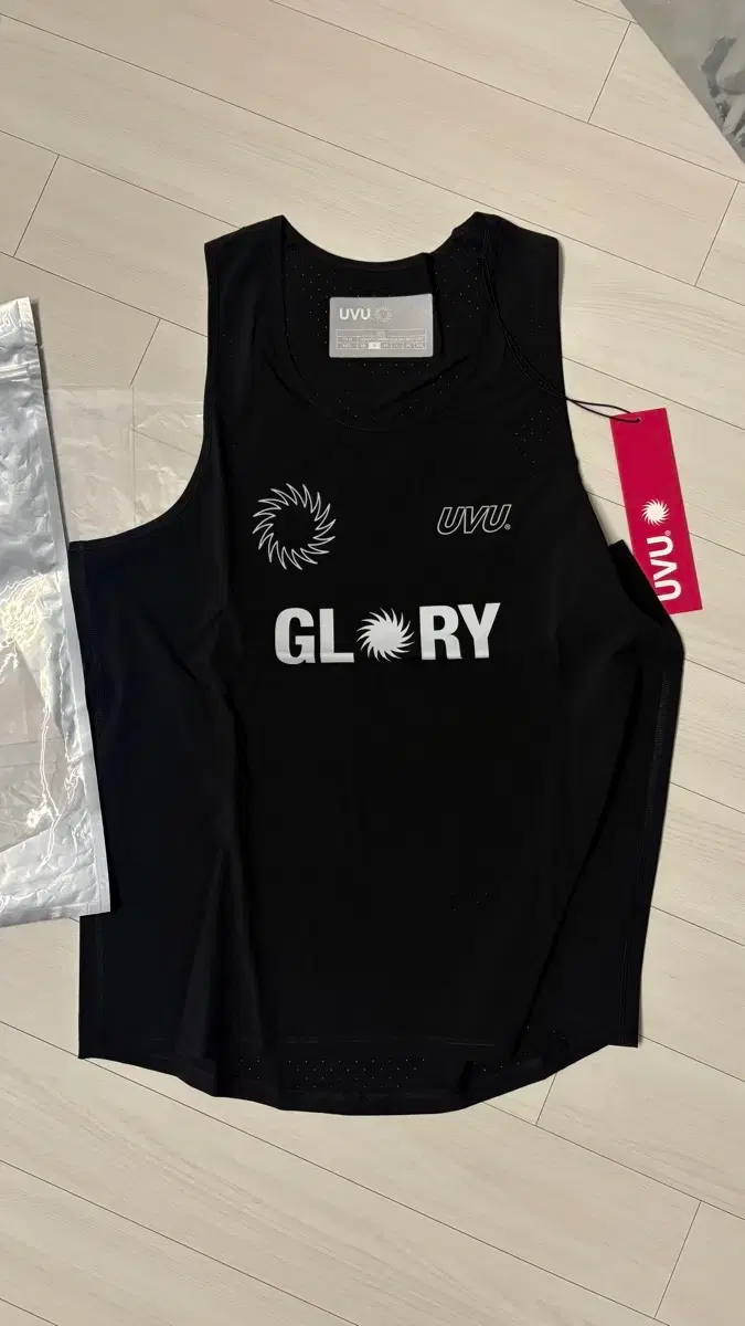 UVU 長袖トレーニングTシャツ S UVU 長袖トレーニングTシャツ S